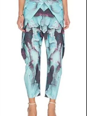 Alexis Mosaic-printed Levi Crossover Pant Sz Medium High-rise Elastic $70